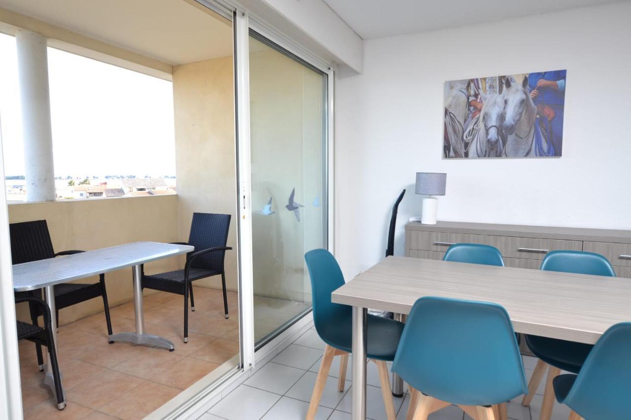 Grand T3 6 Couchages Avec Piscine Vue Salins Le Grau-du-Roi Exterior foto