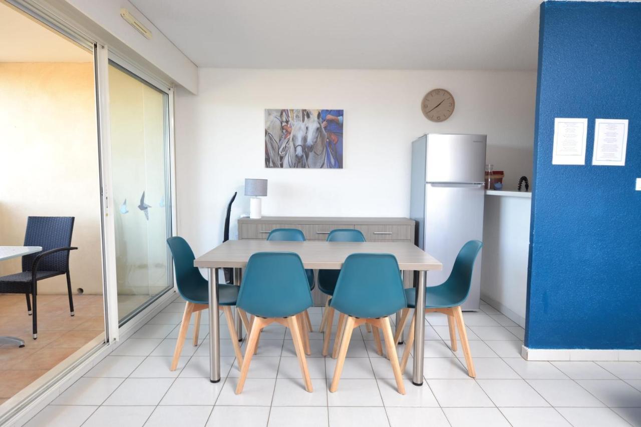 Grand T3 6 Couchages Avec Piscine Vue Salins Le Grau-du-Roi Exterior foto