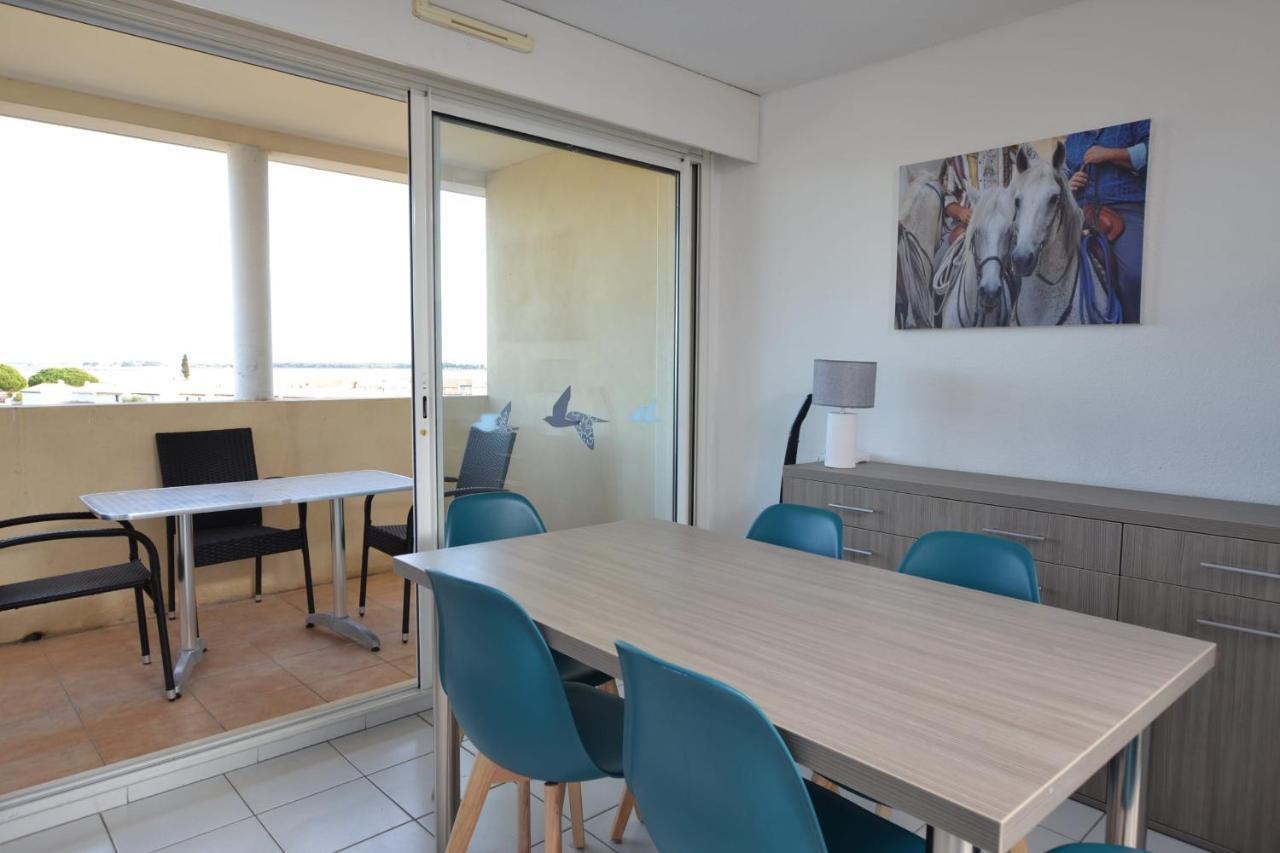Grand T3 6 Couchages Avec Piscine Vue Salins Le Grau-du-Roi Exterior foto