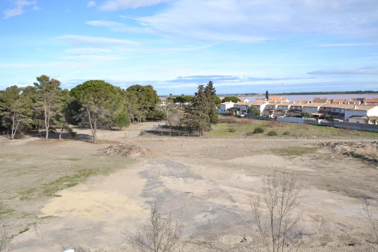 Grand T3 6 Couchages Avec Piscine Vue Salins Le Grau-du-Roi Exterior foto